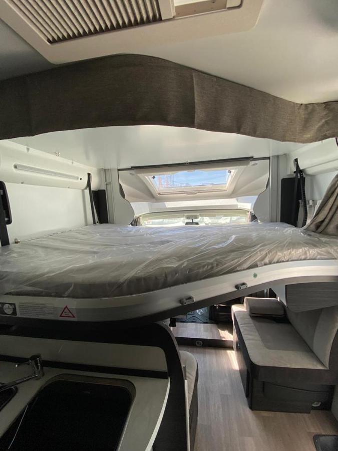 Magnifica Autocaravana Adria Matrix Axess 670Sl Γρανάδα Εξωτερικό φωτογραφία